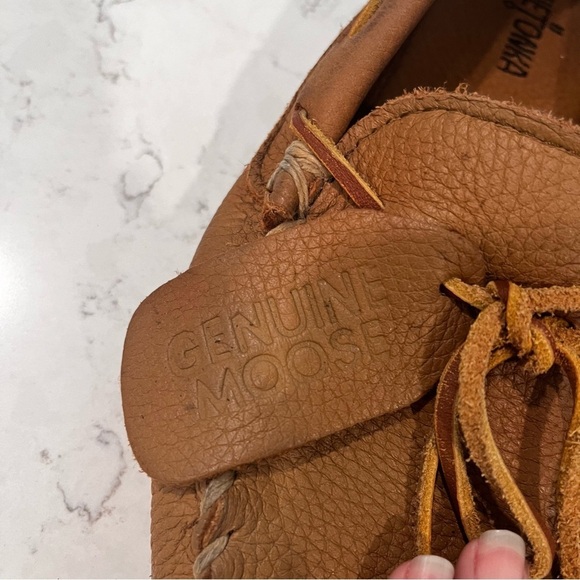 MINNETONKA Genuine Moose Leather Loafers Size 9 - Picture 2 of 12